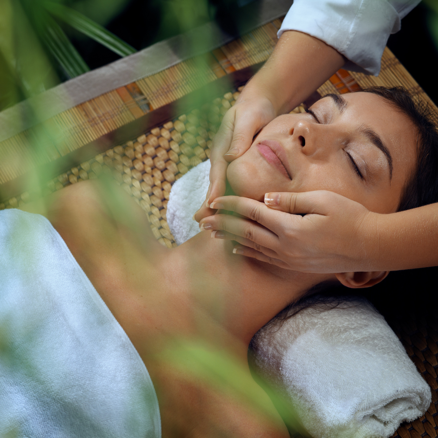 AYURVEDA SERVIZI ADULTI E ADOLESCENTI IL GOMITOLO